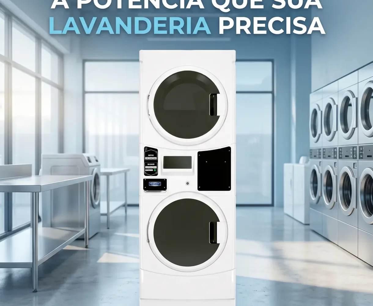 Lavadora e secadora industrial empilhadas em uma lavanderia profissional